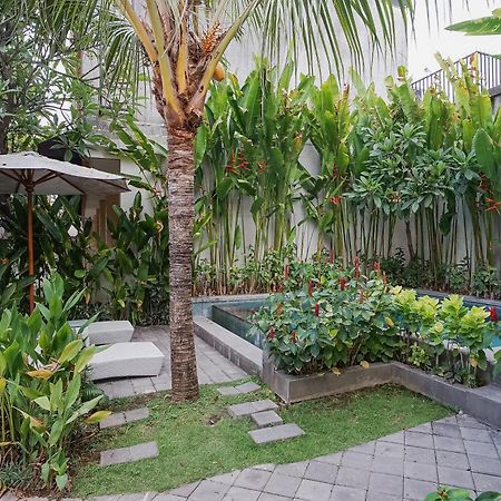 Dee Mansion Hotel Denpasar Eksteriør billede