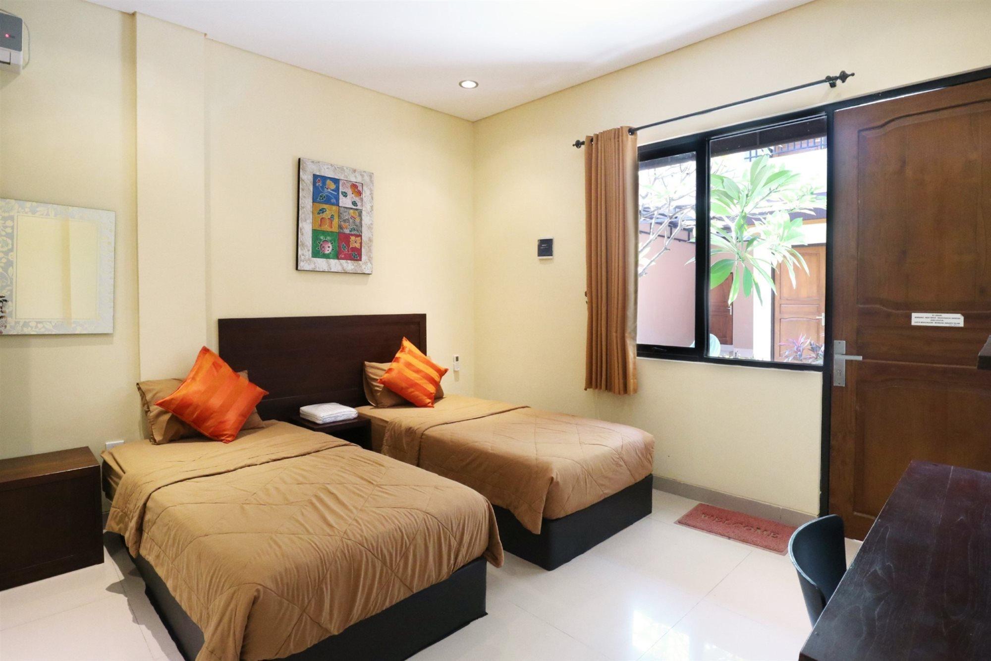 Dee Mansion Hotel Denpasar Eksteriør billede