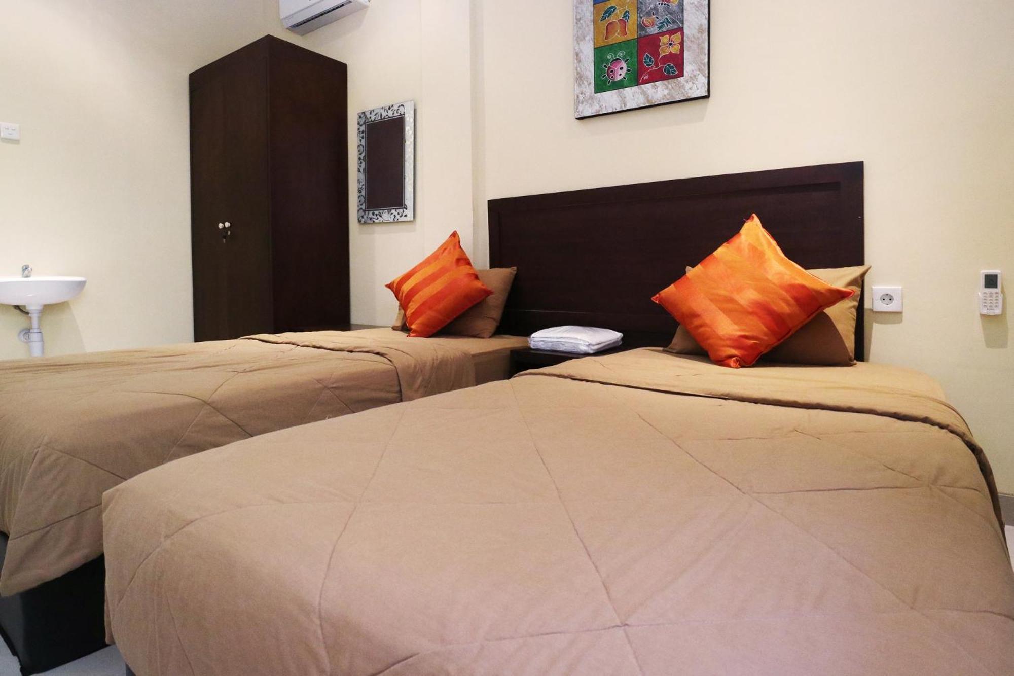 Dee Mansion Hotel Denpasar Eksteriør billede