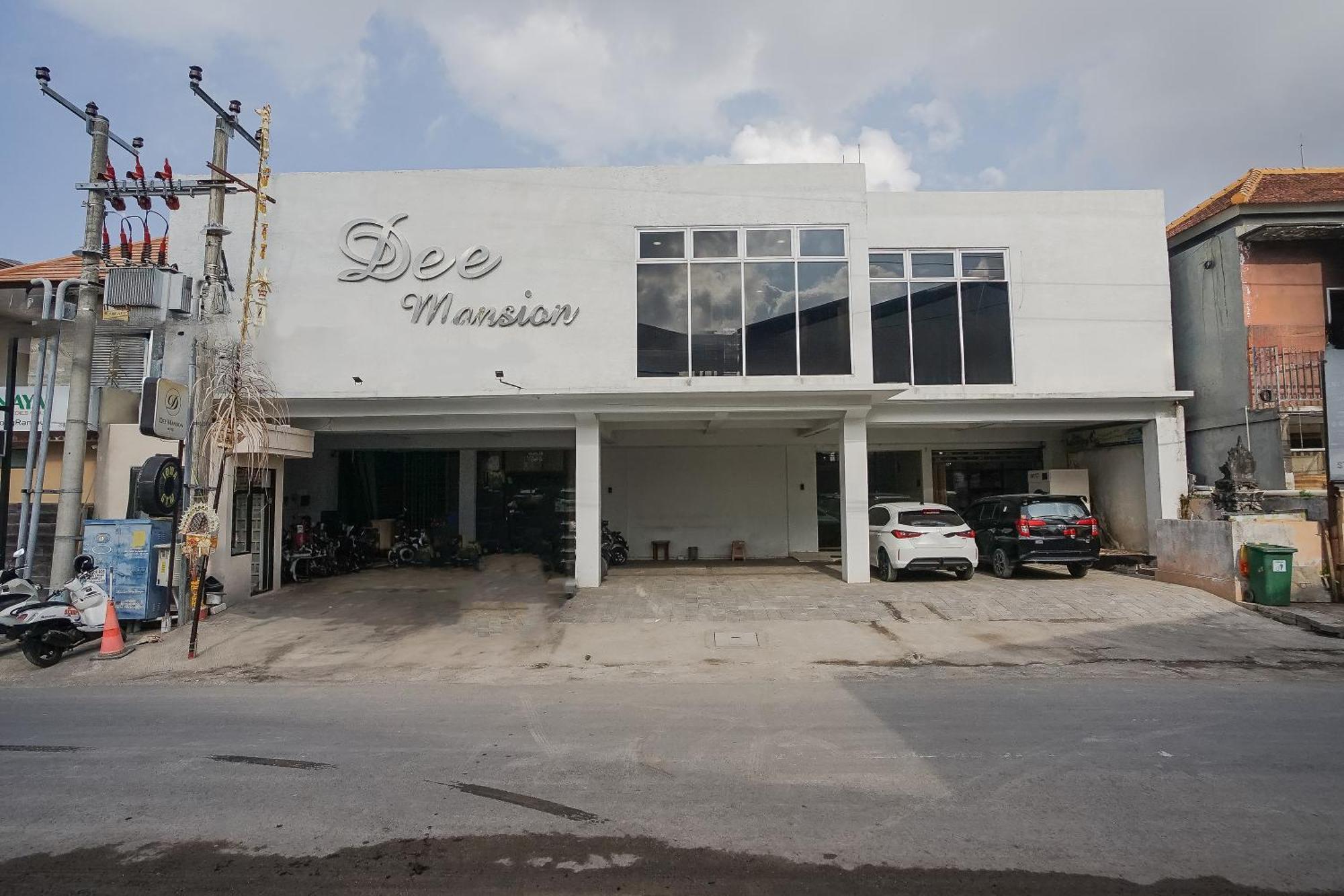 Dee Mansion Hotel Denpasar Eksteriør billede