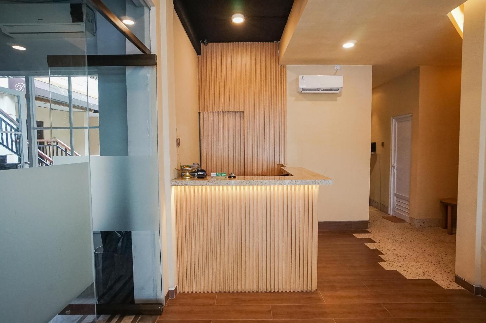 Dee Mansion Hotel Denpasar Eksteriør billede