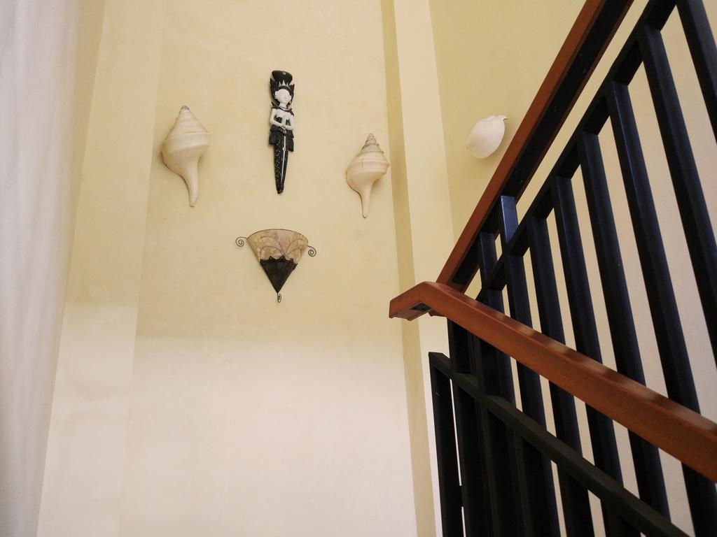 Dee Mansion Hotel Denpasar Eksteriør billede