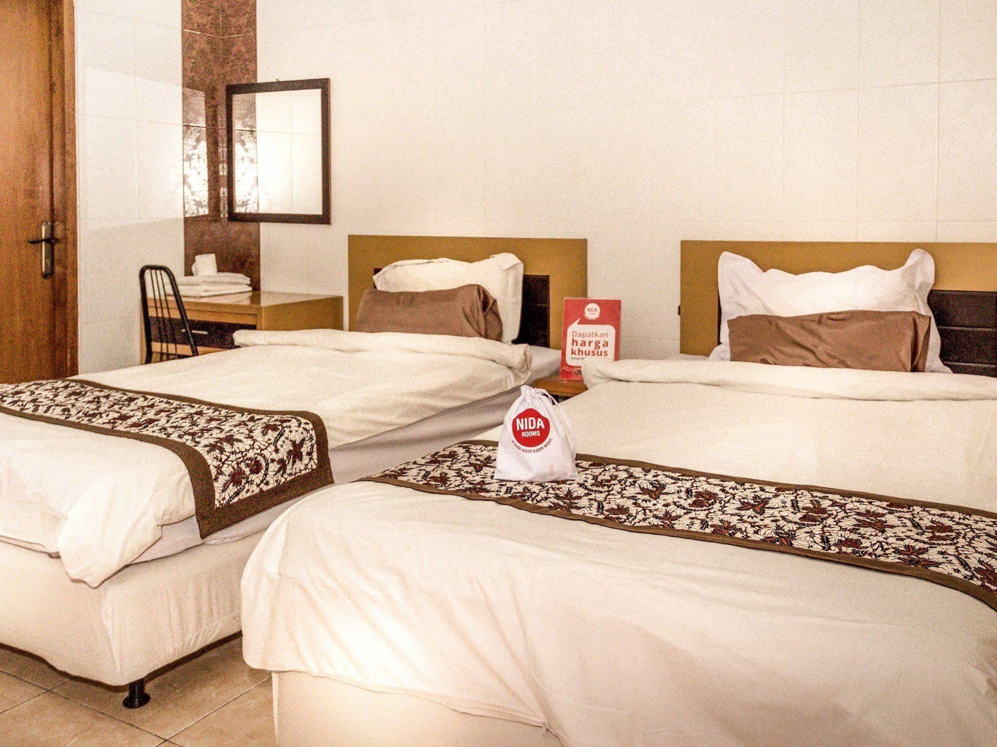 Dee Mansion Hotel Denpasar Eksteriør billede